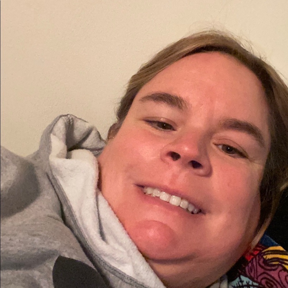 Meet your Posher, Jamie